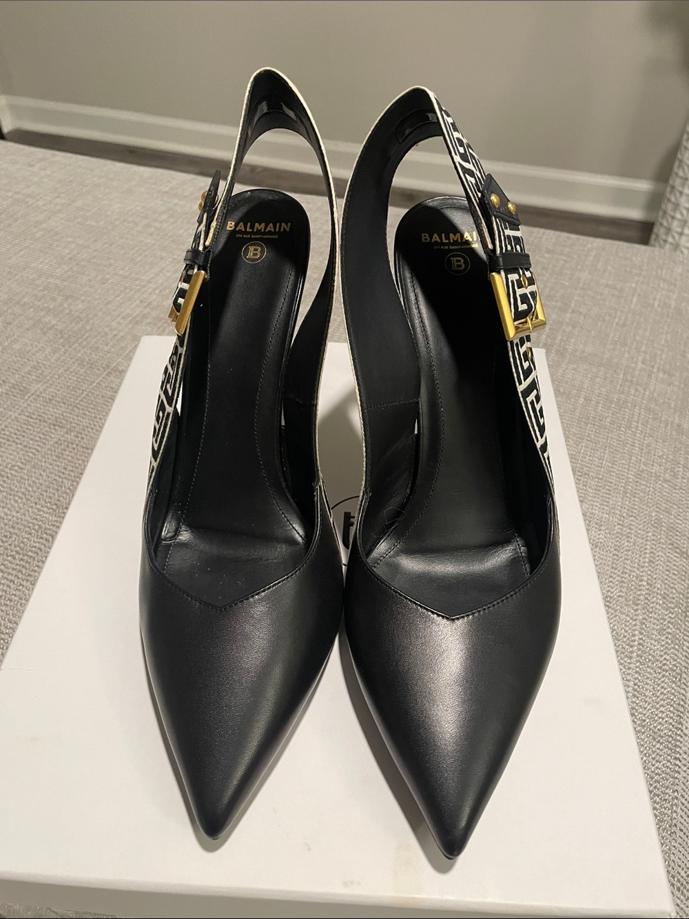 Balmain Black Leather Pointed Slingback Pumps with Logo Strap